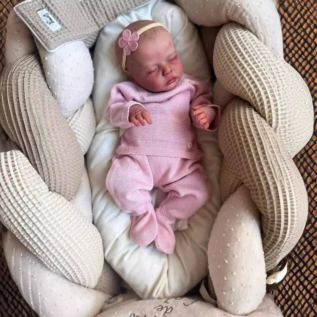 Ethnic Fashion House - Realistyczna lalka Reborn Baby Doll Alive