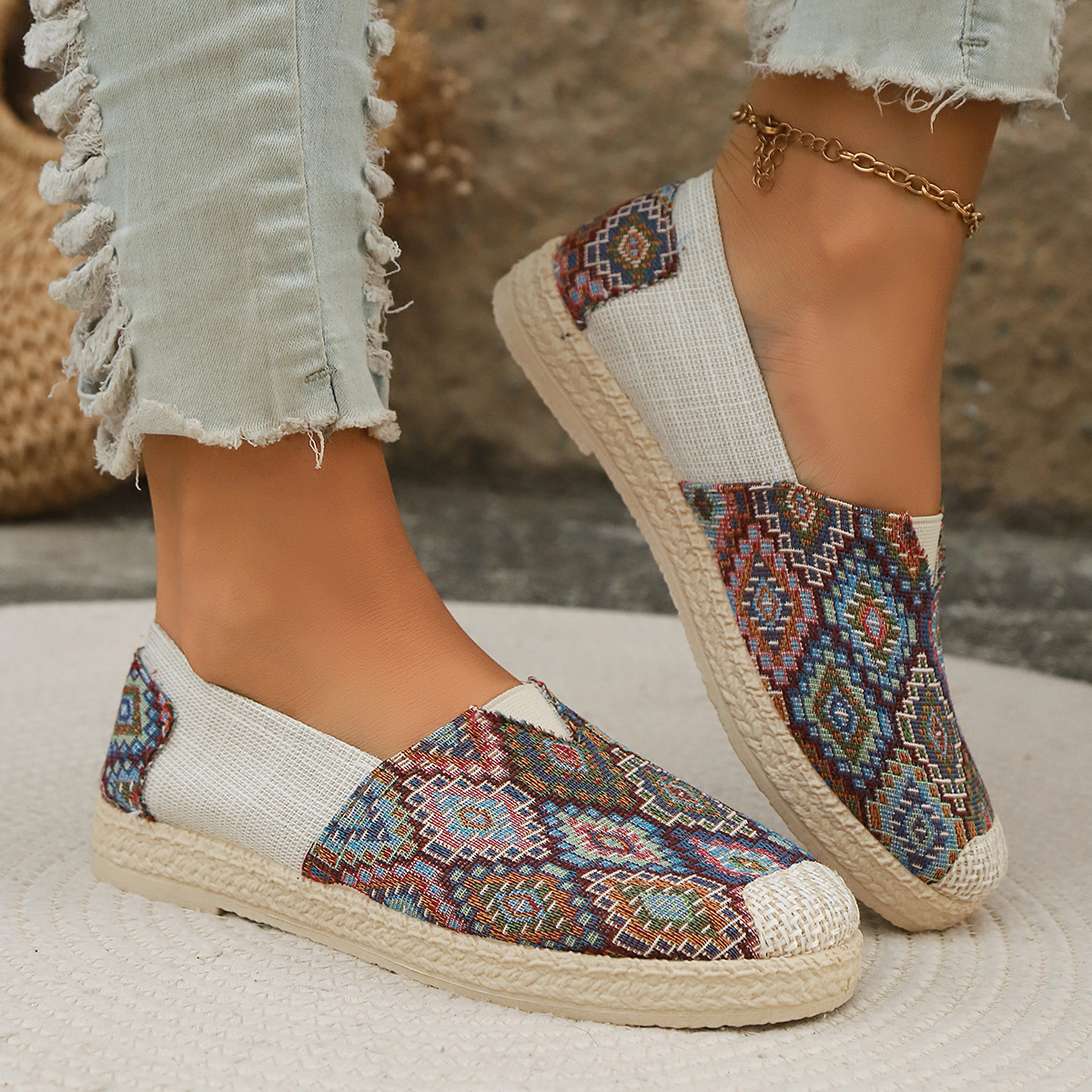Wiosenne i jesienne modne buty – Ethnic Fashion Designer recenzja i cena