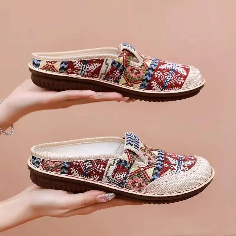 Damskie pantofle w stylu etnic – Ethnic Fashion Walk recenzja i cena