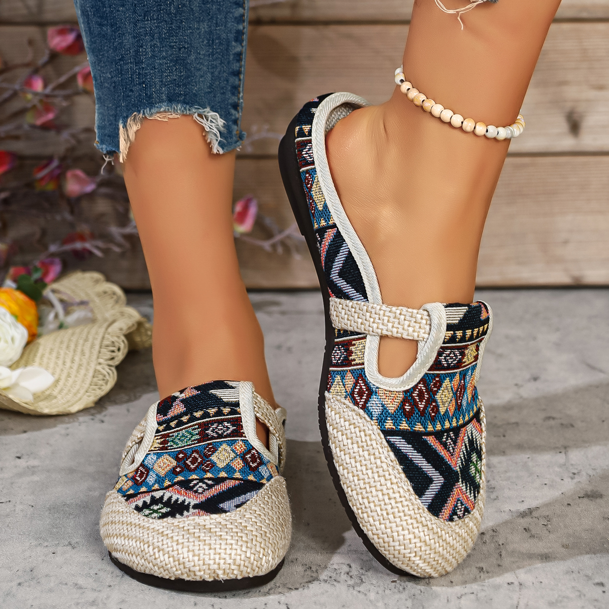 Damskie etniczne klapki, modne – Ethnic Fashion Walk recenzja i cena