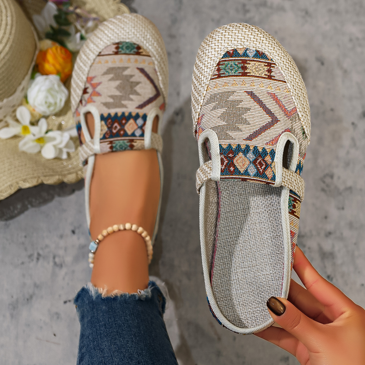 Damskie etniczne klapki, modne – Ethnic Fashion Walk recenzja i cena